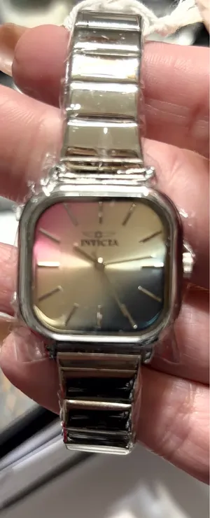 Brand new authentic watch  thumbnail 2