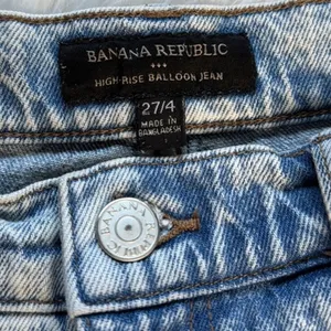 Banana Republic Factory Acid Wash High Rise Balloon Jeans thumbnail 4