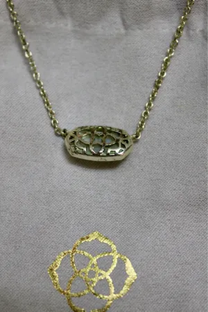 Kendra Scott Necklace thumbnail 3