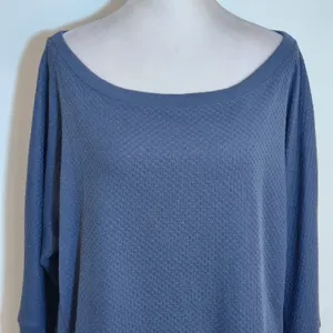 Nike Womens Navy Textured Knit Top with Dolman Sleeves Size Large thumbnail 3