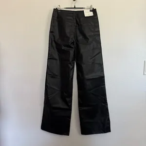 NWT Zara Faux Leather Wide Straight Leg Pants in Black 2 thumbnail 5