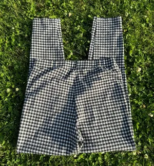 Gingham Plaid Pull thumbnail 1