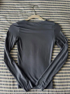 White Fox Only For Tonight Long Sleeve XS thumbnail 2