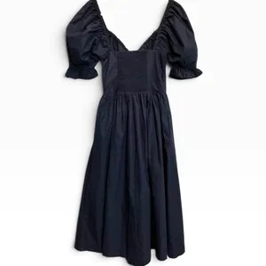 NWT Quince Navy Blue Organic Cotton Puff Sleeve Smocked Midi Milkmaid Dress XS thumbnail 4