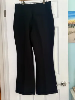 Abercrombie & Fitch Tailored Flare Trousers in Black thumbnail 3