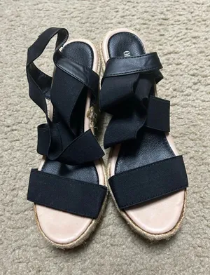 C913 Sandals size 8 shoes wedges USED IMOERFECT PERFECT PROJECT SHOES thumbnail 1