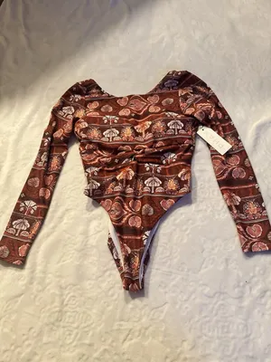 Phax Swim Women's Size Medium Twist Front Long Sleeve One Piece Warm Brown NEW thumbnail 3