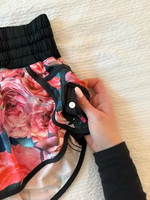 Lululemon Shorts thumbnail 2