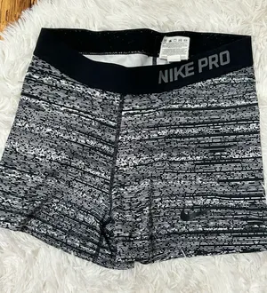 Nike pros thumbnail 1