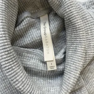 The Group Babaton Aritzia Women’s Turtleneck Sweater 1 / S Cropped Waffle Knit thumbnail 5