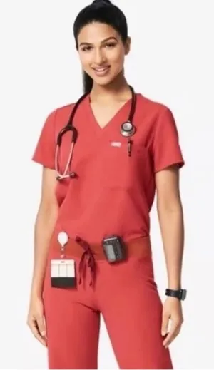 FIGS Scrub Top XXS Red Casma V-Neck Technical‎ Collection FW1000 thumbnail 1