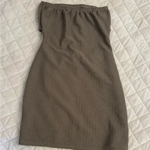 Pretty Little Thing Mocha Textured Mini Dress thumbnail 3