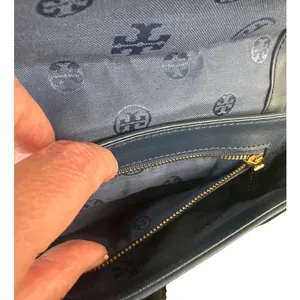 Tory Burch Robinson Patchwork Chain Crossbody Blue Leather Purple Suede‎ thumbnail 15