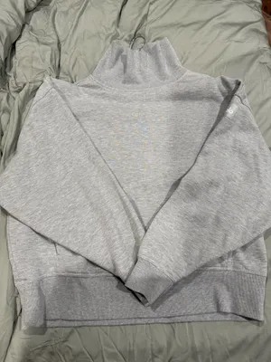 Alo Mock Neck Yoga Grey Sweater M thumbnail 1