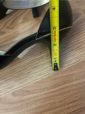 Anne Klein Black Pointed-Toe Ankle-Strap Kitten Heels Size 9M thumbnail 6