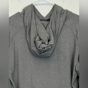 Lululemon Hoodie Gray Stretch EUC‎ thumbnail 5