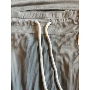 Danskin Lounge Set L Grey Ribbed Short Sleeve Top and Pants Athleisure Co-ord thumbnail 4
