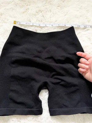 Alphalete Scrunch Shorts XS - Black thumbnail 2