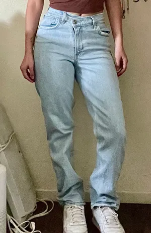 Abercrombie & Fitch Light Blue 90s Straight Jeans thumbnail 2