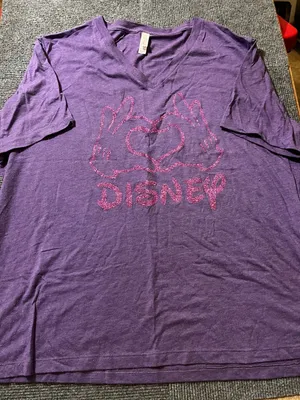 Bella + Canvas Disney Purple V-Neck with Glitter Heart Hands Graphic Size 2XL thumbnail 1