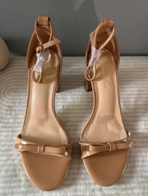 & Other Stories Tan Patent Leather Block Heels thumbnail 1