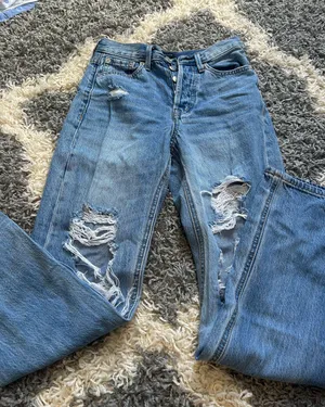 Jeans thumbnail 2