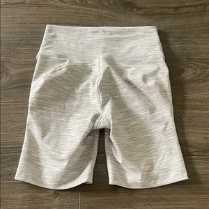 Outdoor Voices Heather Gray Activewear Bike Shorts, Size Small thumbnail 3