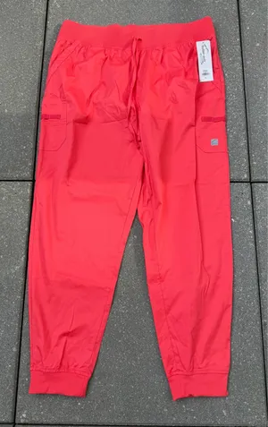 NWT Butter-Soft Stretch Cargo Scrub Joggers XL thumbnail 1