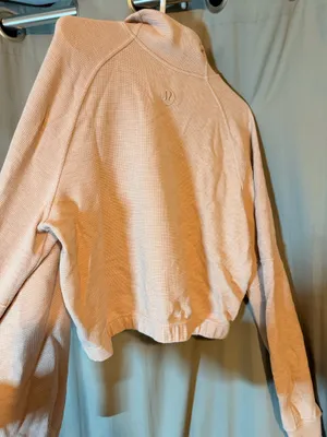 Lululemon Quarter-Zip Cropped thumbnail 3