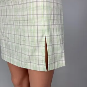 NEW Aritzia Sunday Best Tatiana Lola Green Plaid Slit Straight Mini Skirt Size 2 thumbnail 4