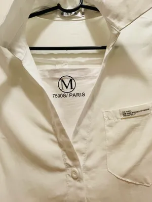 IYF women top Size M thumbnail 2