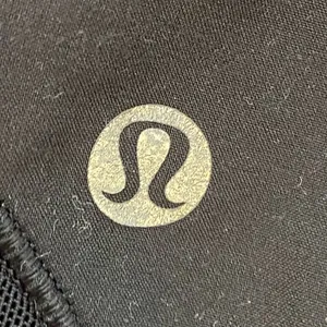 Lululemon Shorts Hotty Hot thumbnail 3