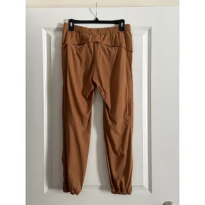 Lululemon Essential Affinity Mid Rise Jogger Pants Saddle Brown Size 6 thumbnail 6