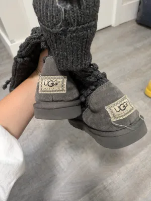 UGG Classic Argyle Knit Boots Size 9 thumbnail 3