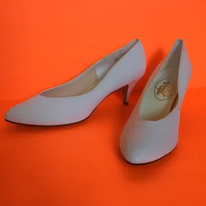 FINAL MARKDOWN Ladies’ Touch Ups Dyeable Wedding Pumps 12 thumbnail 5
