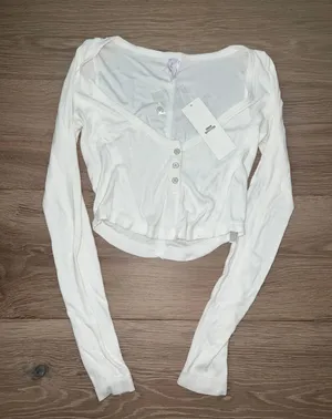 Urban Outfitters brand new button up long sleeve white xs thumbnail 1