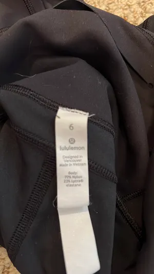 Lululemon Shorts thumbnail 3