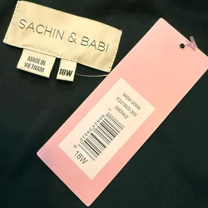 Sachin & Babi Women’s Plus 18W Emerald Green Nadia Gown One Shoulder Puff Sleeve thumbnail 6