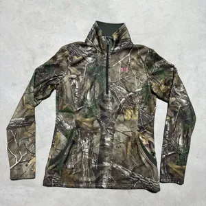Under Armour Women's SZ Small Realtree Xtra Camo 1/4 Zip Hunting Pullover thumbnail 1