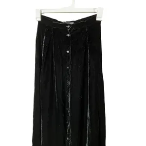 Vintage Banana Republic Black Velvet‎ Button Front Maxi Skirt Size 6 thumbnail 2