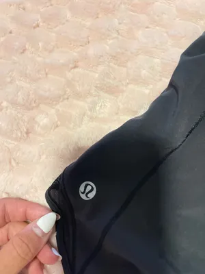Lululemon hotty hots 4’ size 0 thumbnail 5