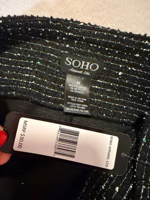 NWT Soho Black Tweed Pencil Skirt with Subtle Metallic Thread thumbnail 4