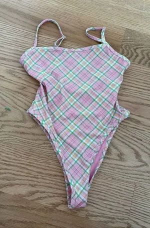 Frankie’s Bikinis one piece thumbnail 1
