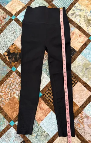 Fabletics Seamless High Waisted Leggings Size M thumbnail 10