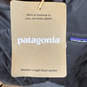 Patagonia Women's Light Gust Quilted‎ Jacket, Black Sz L NWT $239 thumbnail 4