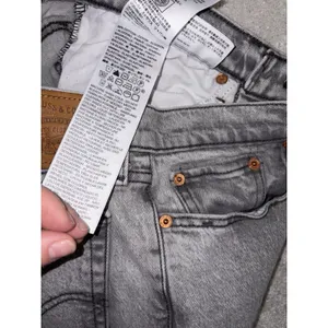 womens levis wedgie‎ jeans gray wash premium denim 28 thumbnail 6
