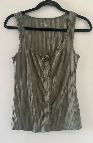 Aerie Olive Green Crinkle Ribbed Button Front Tank Top Medium Cottagecore Safari thumbnail 1