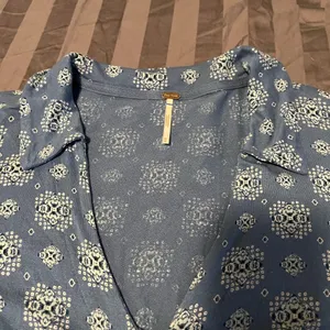 Free people Sydney print top thumbnail 4