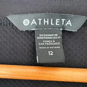 Athleta Dress Venture Out 12 Black Athletic Hiking Zip Front Built-in Shorts thumbnail 9