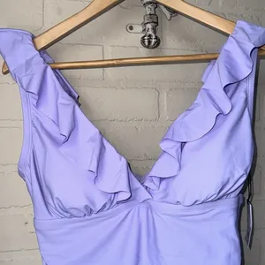Swimsuit shade & shore Lavender NEW purple 16 Ruffle One Piece thumbnail 3